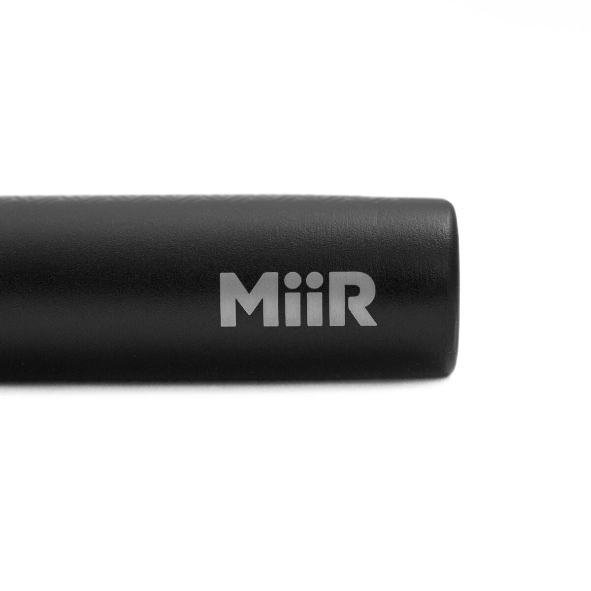miir-x-carryology-flask-n4 WebPDP-MiiR_x_Carryology_Aero_Flask_Studio__FLK1SSOS401_4_12.10.24__FLK1SSOS401.jpg
