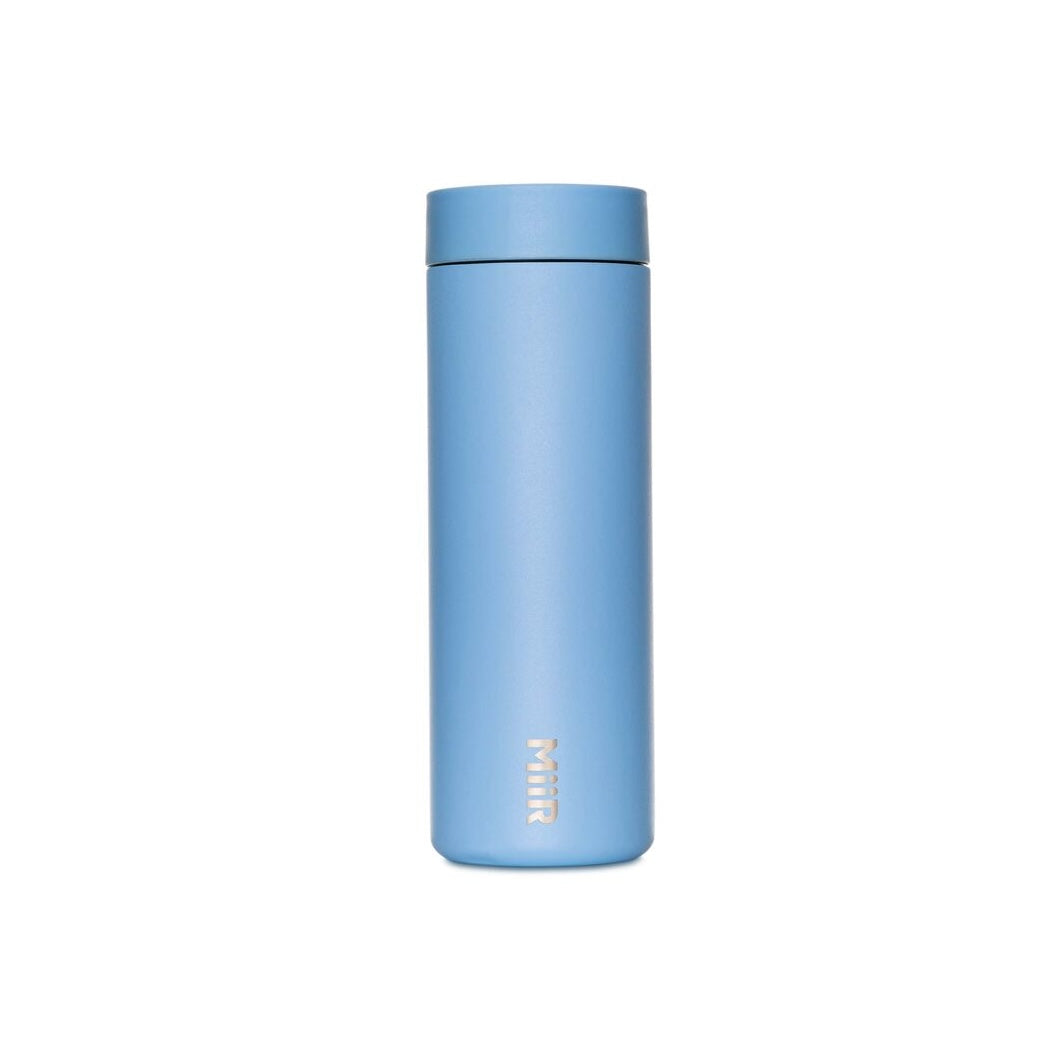 360-traveler-g7 Web_PDP-16oz_360_Traveler_Altitude_Blue_TRV2SV16229_X2Studio_Front_468ba268-bf77-499c-9efc-5cee91c39a60.jpg