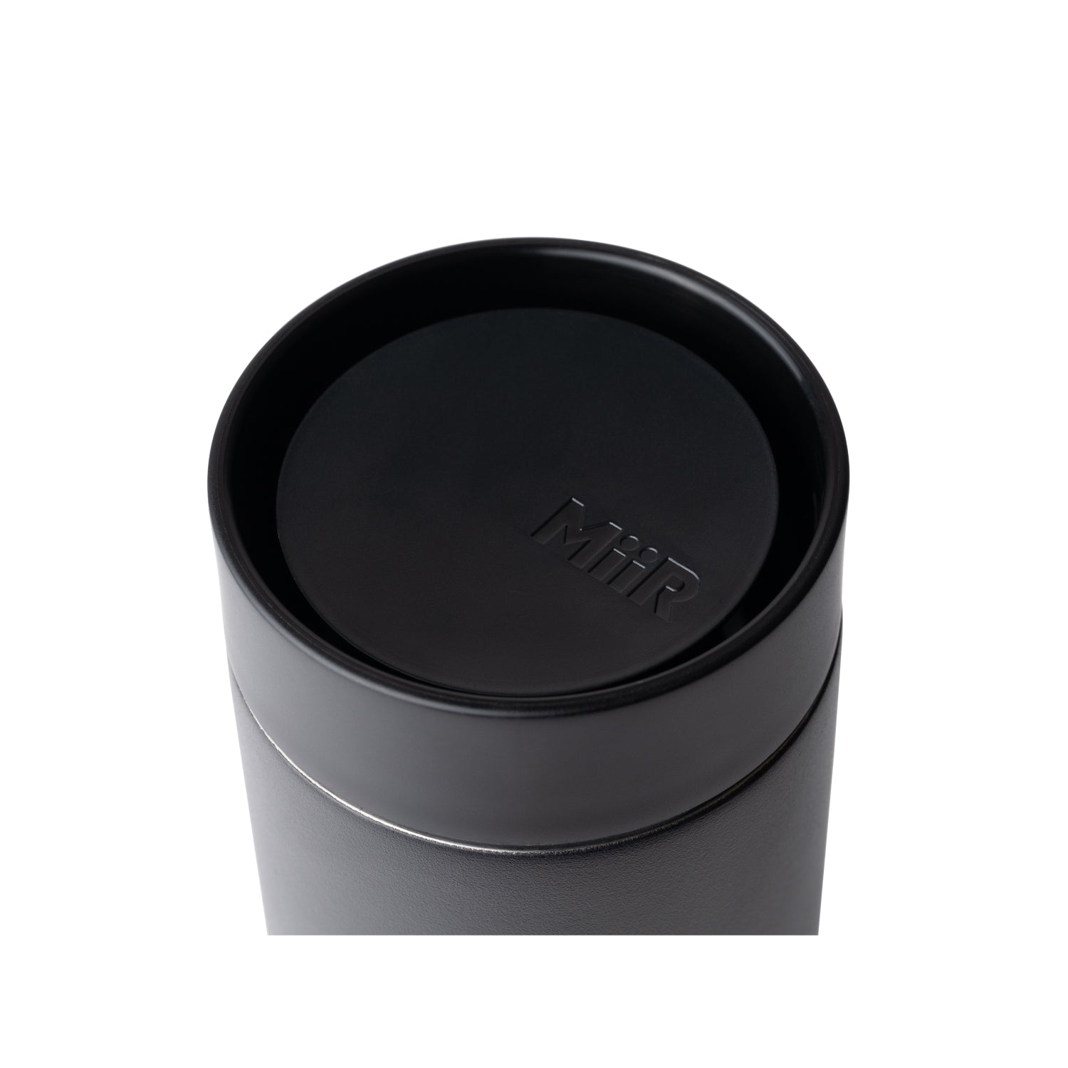 360-traveler-g7 360_Lid_Studio_0521_45deg_Down_1__TRV1SV12002.jpg