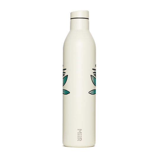 mother-s-day-2026-wine-bottle-j6 MiiR_Mothers_Day_LTO_2026_26oz_Wine_Bottle_Sandstone_White_Front_Studio_WIB2SV25402_4.2026_01.jpg