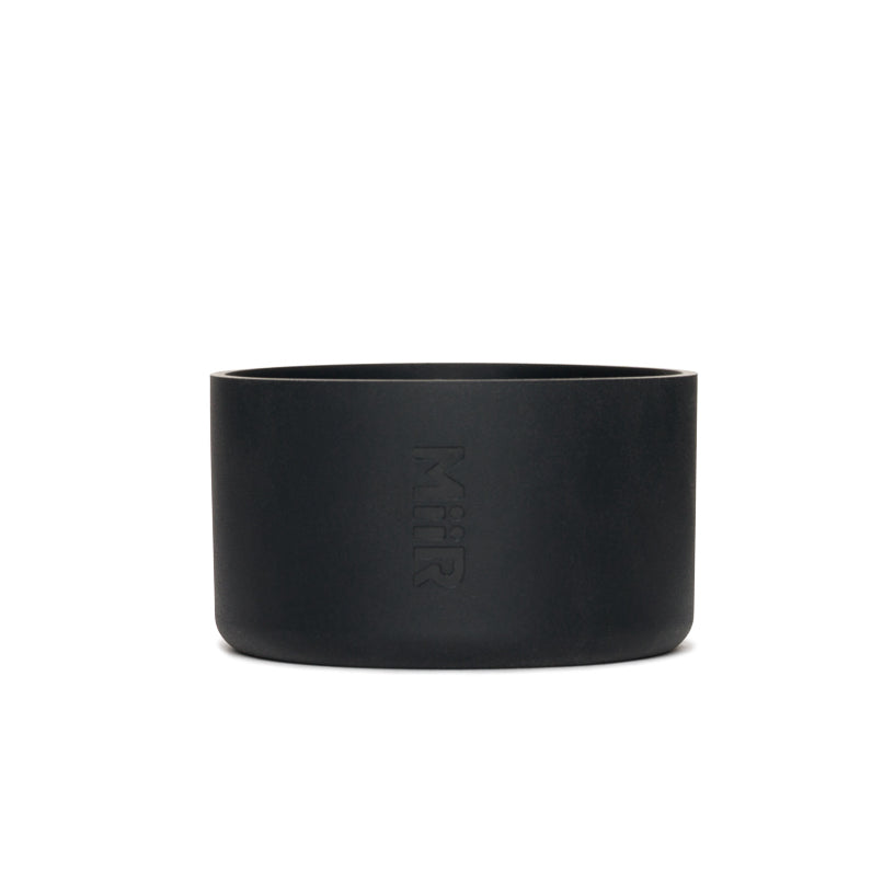 silicone-boot-f2 Silicone_Boot_32oz_42oz_Black_Studio_0821_SLB1PN34002_Front_22fbd7e0-94c1-4c9d-9f4e-6b60d37f6bce.jpg