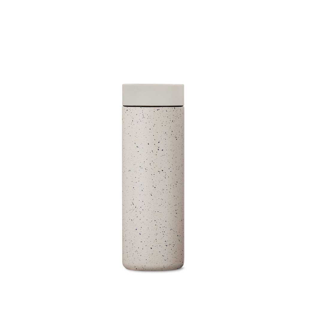 360-traveler-g7 WebPDP-16oz_360_Traveler_Desert_Tan_Speckle_Studio__TRV1SV16224_Back.jpg