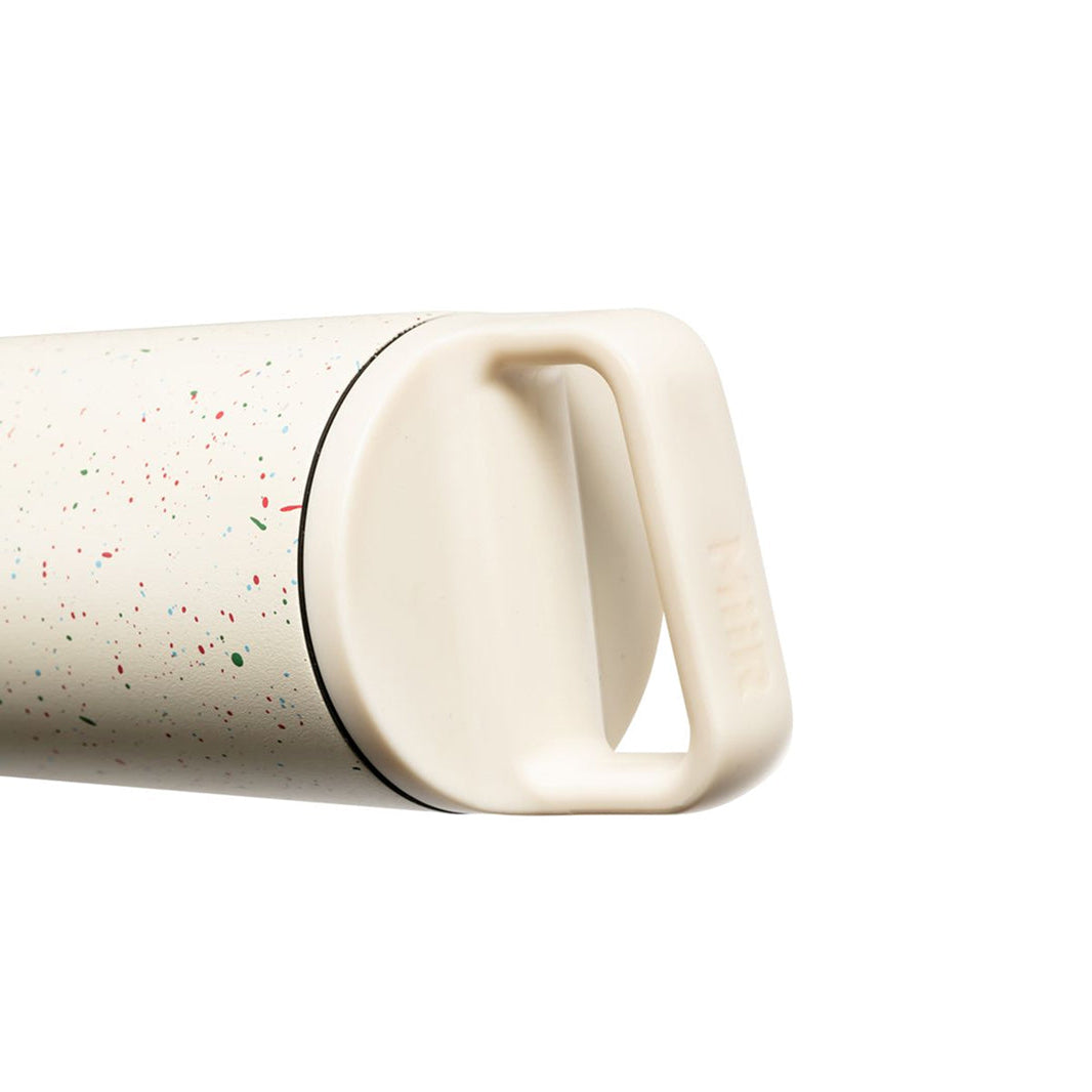 wide-mouth-r3 WebPDP-20oz_Wide_Mouth_Bottle_Party__WMB2SV20230_x2Studio_45deg.jpg