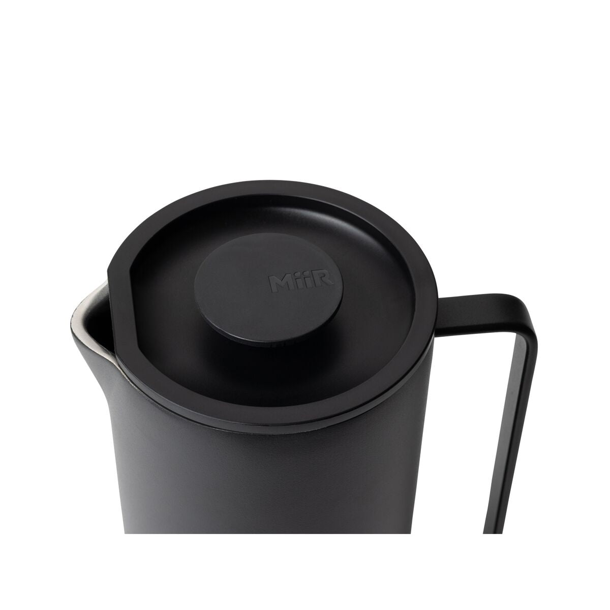 new-standard-french-press-q9 WebPDP-French_Press_Black_Studio_0722_45_Deg_Lid_On__FRP1SNOS002.jpg