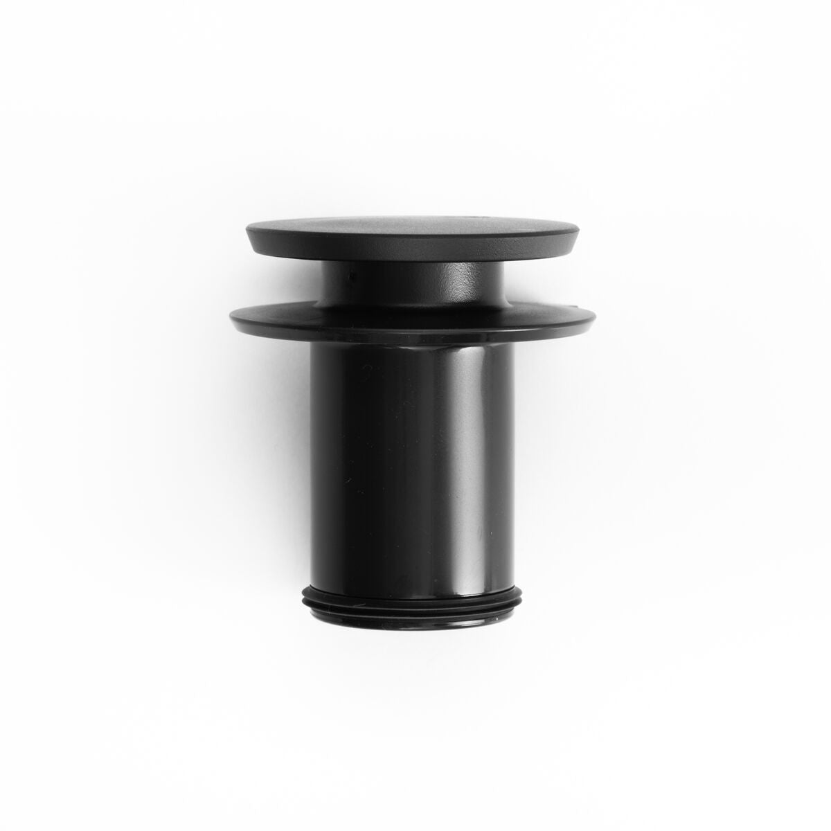 new-standard-carafe-k8 WebPDP-PolishedStainlessCarafe_33oz_SS_StudioX207182024_Lid__CAR1SVOS005.jpg