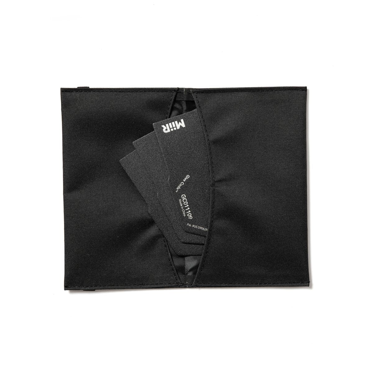 pourigami-z9 WebPDP-Pourigami_Black_Case__POG2SN00002_Studio_Open.jpg